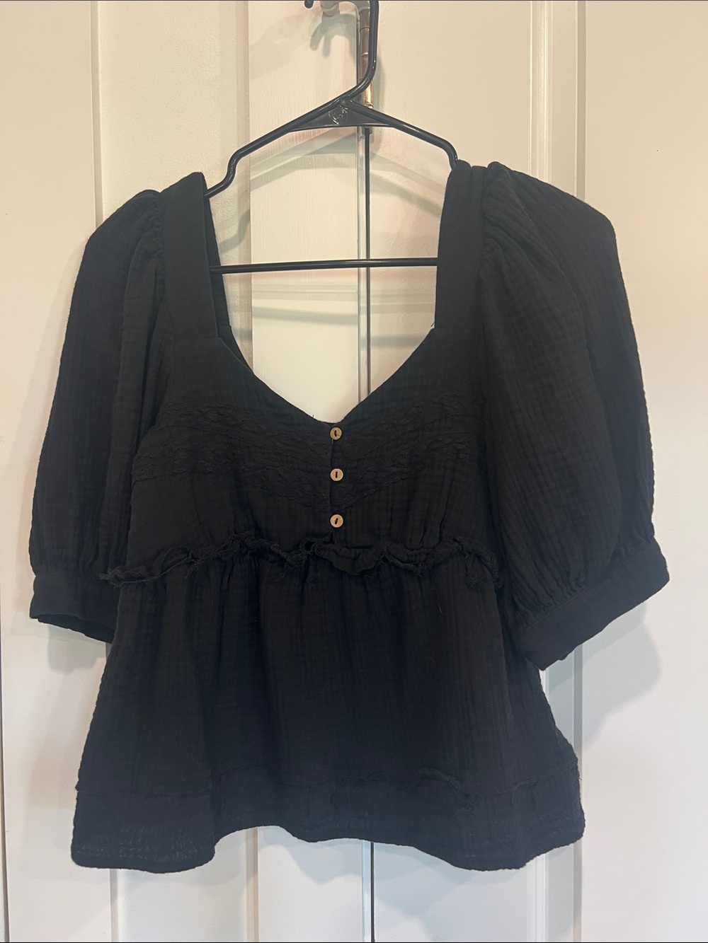 Pink Lily Black Puff-Sleeve Peasant Blouse